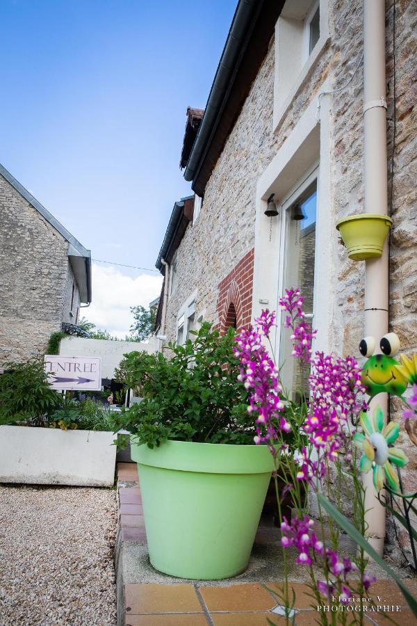 Aux Mesanges Bed & Breakfast Labergement-Foigney Exterior photo